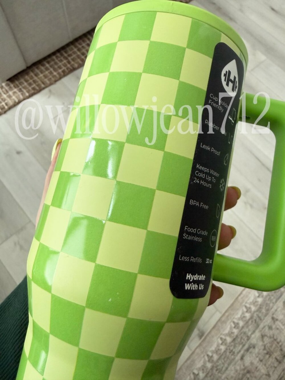 “Honeydew Checkers" Green Checkers Summer Seasonal HydroJug 32oz Traveler - Picture 6 of 7